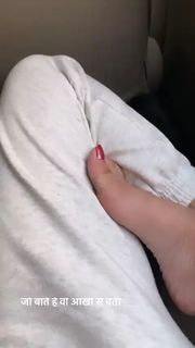 Chetna Pande feet photo 11