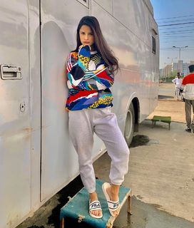 Chetna Pande feet photo 4