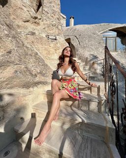Chetna Pande feet photo 4