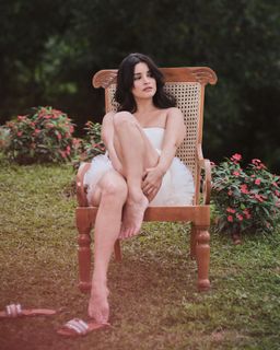Chetna Pande feet photo 17