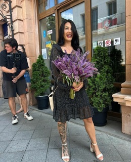 Cheyanne Vlismas feet photo 5