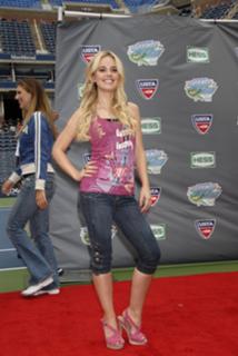 Cheyenne Kimball feet photo 12