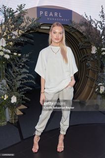 Cheyenne Ochsenknecht feet photo 5