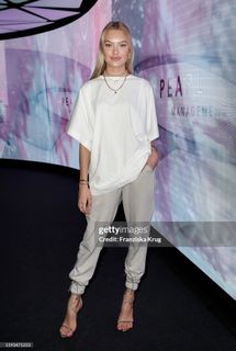 Cheyenne Ochsenknecht feet photo 9