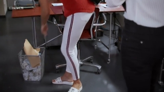 Cheyenne Pahde feet photo 14
