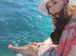 Chi-Ling Lin feet photo 8