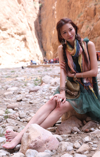 Chi-Ling Lin feet photo 8
