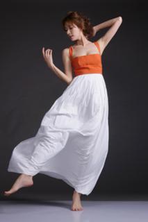 Chi-Ling Lin feet photo 4