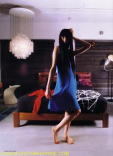 Chiaki Kuriyama feet photo thumbnail