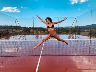 Chiara Baschetti feet photo 2