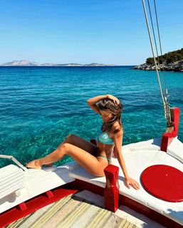 Chiara Bianchino feet photo 3