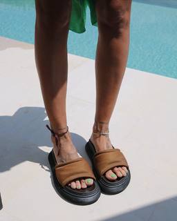 Chiara Biasi feet photo 7