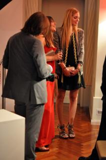 Chiara Ferragni feet photo thumbnail