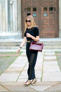 Chiara Ferragni feet photo thumbnail