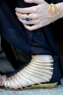 Chiara Ferragni feet photo thumbnail