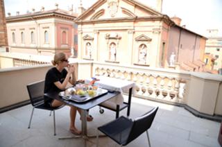 Chiara Ferragni feet photo thumbnail