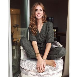 Chiara Ferragni feet photo thumbnail
