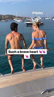 Chiara Ferragni feet photo thumbnail