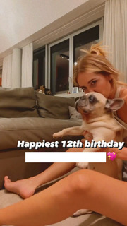 Chiara Ferragni feet photo thumbnail