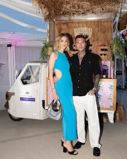 Chiara Ferragni feet photo thumbnail