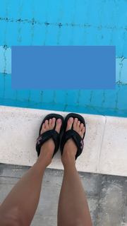 Chiara Ferragni feet photo thumbnail