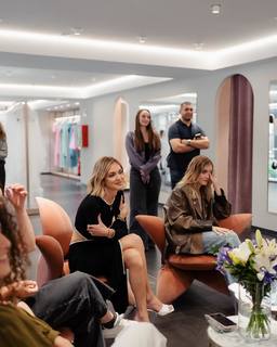 Chiara Ferragni feet photo thumbnail
