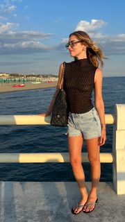 Chiara Ferragni feet photo thumbnail