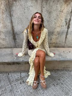 Chiara Ferragni feet photo thumbnail