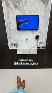 Chiara Ferragni feet photo 2
