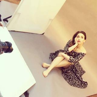 Chiara Francini feet photo thumbnail