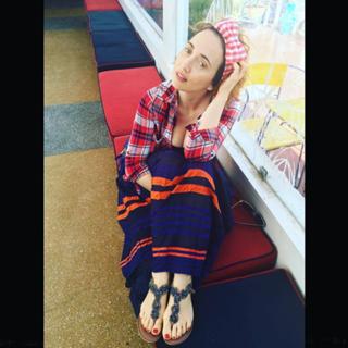 Chiara Francini feet photo thumbnail