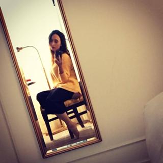 Chiara Francini feet photo thumbnail