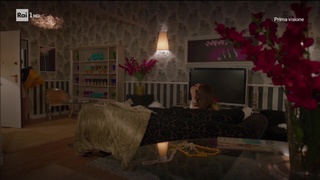 Chiara Francini feet photo thumbnail