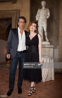 Chiara Francini feet photo thumbnail