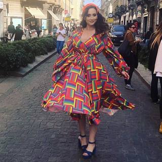 Chiara Francini feet photo thumbnail