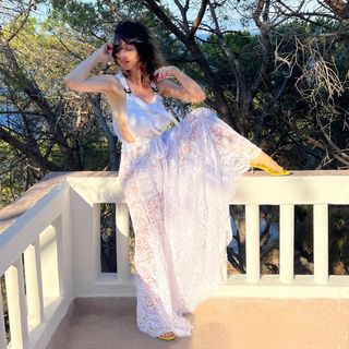 Chiara Francini feet photo thumbnail