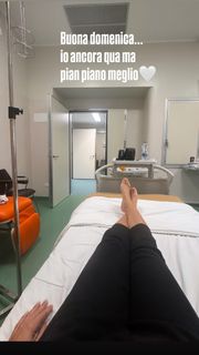 Chiara Squaglia feet photo 1