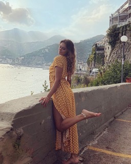 Chiara Stile feet photo thumbnail