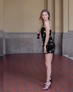 Chiara Stile feet photo thumbnail