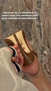 Chiara Stile feet photo thumbnail