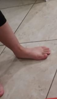 Chilly Jimenez feet photo thumbnail