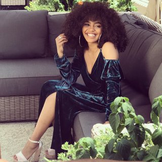 China Anne McClain feet photo thumbnail