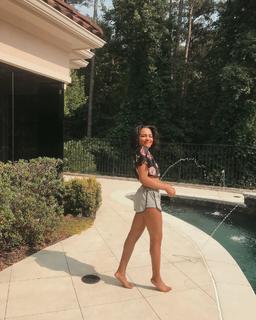 China Anne McClain feet photo thumbnail