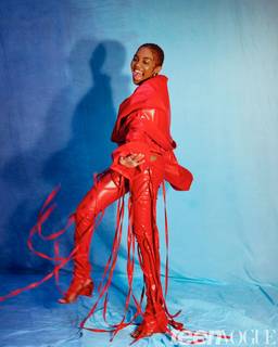 China Anne McClain feet photo thumbnail