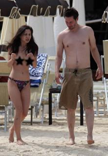 China Chow feet photo 17