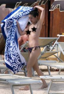 China Chow feet photo 15