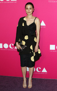 China Chow feet photo 7