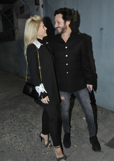 China Suárez feet photo thumbnail