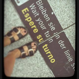 China Suárez feet photo thumbnail