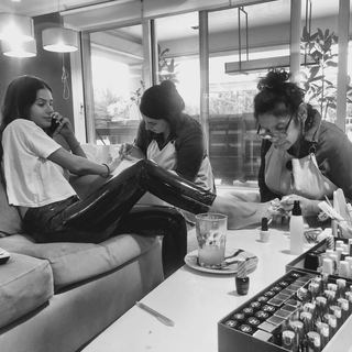 China Suárez feet photo thumbnail